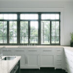 Transitional L-Shape kitchen with island in Caesarstone 6046 Moorland Fog | 1727